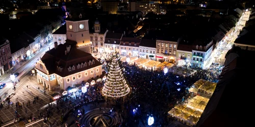 Piaţa Sfatului din Braşov FOTO Primăria Braşov