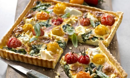 tarta cu branza si rosii 580x400 0 jpeg