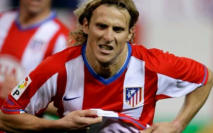 FOTBAL: Diego Forlan a câştigat "Gheata de Aur" - 2009