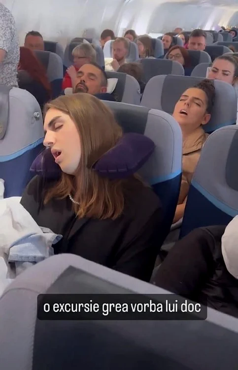 Ada și Răzvan Danciu au adormit în timpul zborului / foto: Captură InstaStory