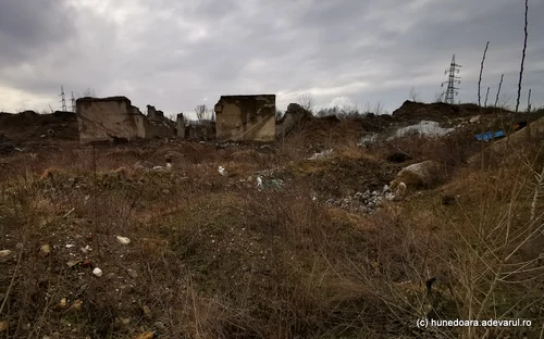 Hunedoara Rămășițe în fostul combinat siderurgic Foto Daniel Guță ADEVĂRUL (41) jpg