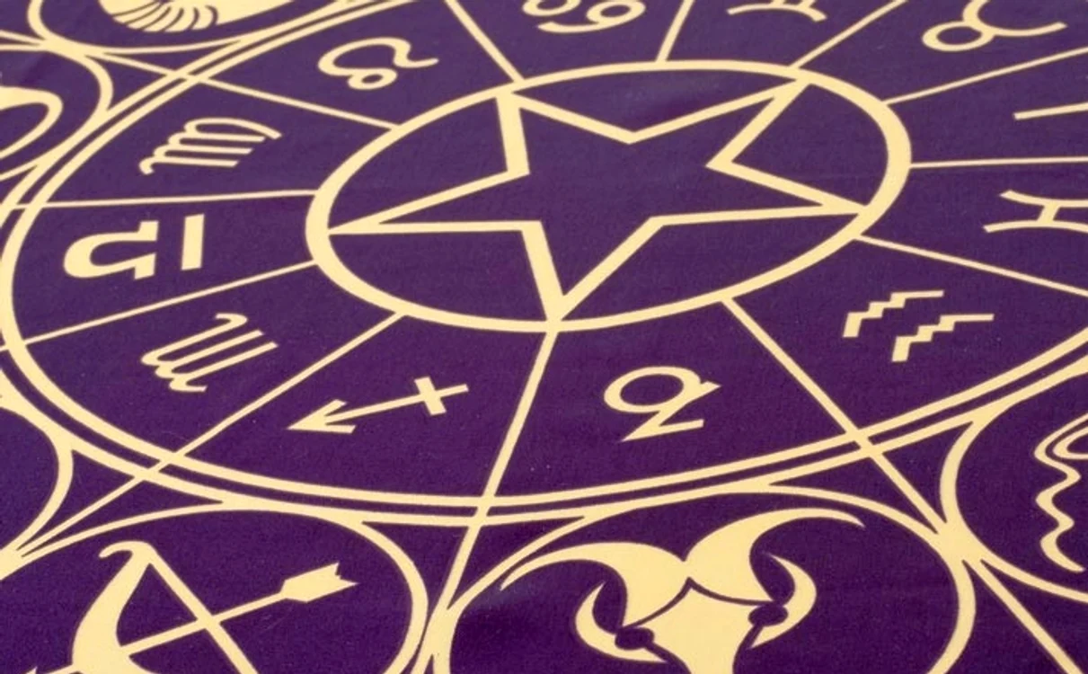 
    Horoscop zilnic 15 februarie: Capricornii intră în conflict cu rudeleFoto: Personal Horoscope  