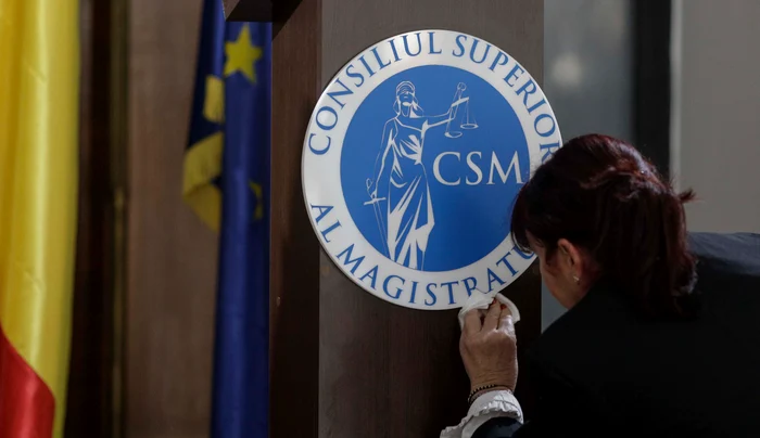 CSM reacționează la declarațiile premierului Bolojan FOTO: 