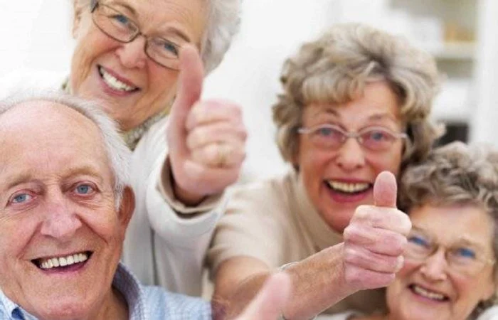 Pensionarii vor primi pensiile până pe 15 aprilie