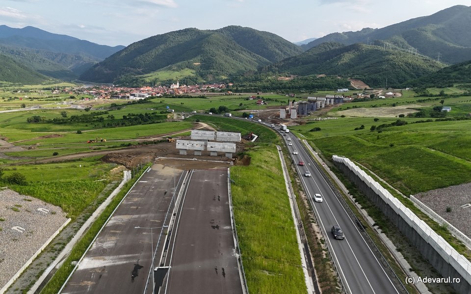 Provocarea celei mai lungi autostrăzi din România. Viaductul Boița, calea spectaculoasă spre Valea Oltului