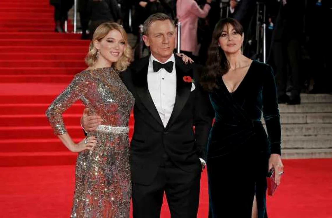 Daniel Craig