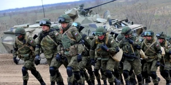 rusia exercitii militare soldati rusi foto twitter news.ro