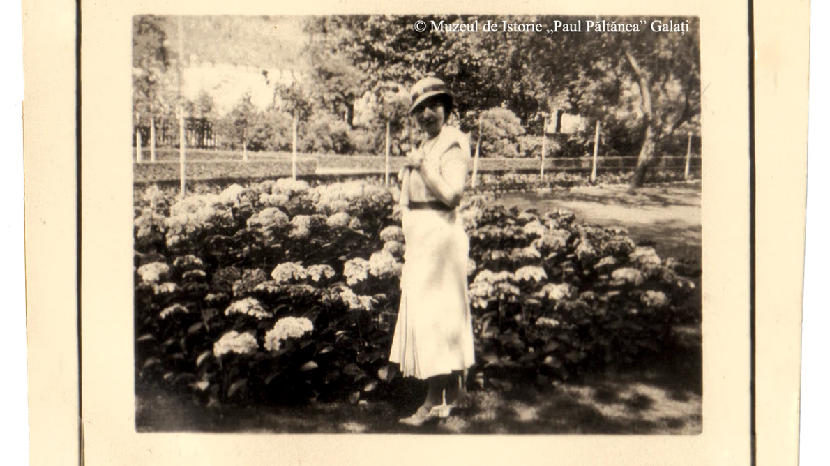 Hortensia Papadat Bengescu la Karlsbad png