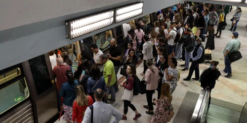 aglomeratie metrou inquam jpg