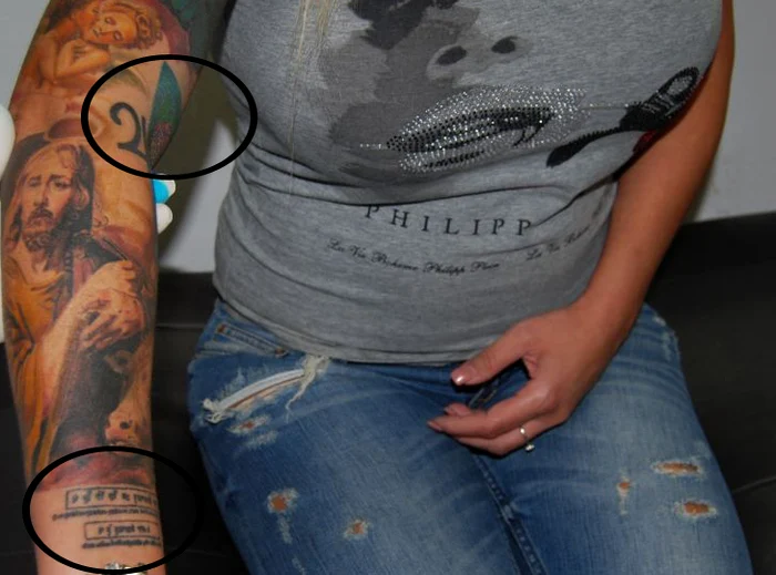 Vedeta crede în puterea mantrelor, aşa că le are acum în permaneţă cu ea