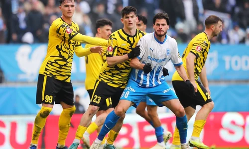 Universitatea Craiova Metaloglobus Bucuresti (Sportpictures) jpg