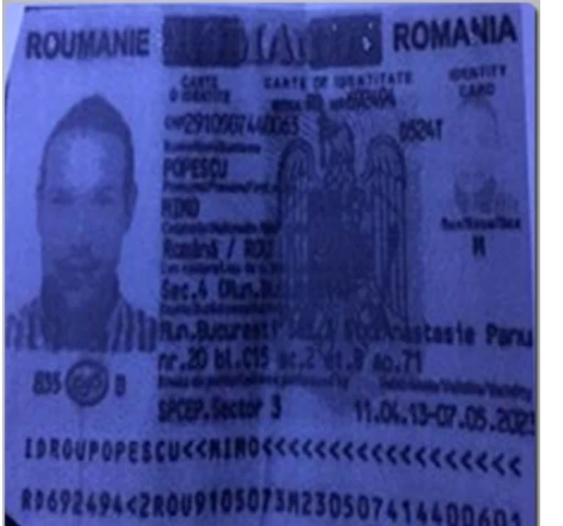 
    Buletinul lui Mimo Popescu a apărut în presa bulgară, însă ar putea fi fals. CNP-ul lui începe cu un număr par, ceea ce este imposibil   
