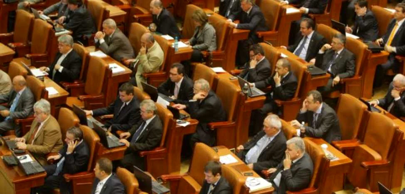 Parlamentari Foto Adevărul