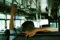 barbat in autobuz jpg