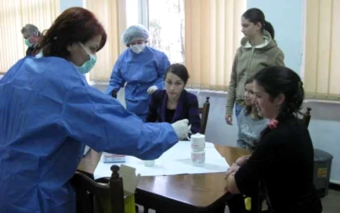 Târgu-Mureş: Un profesor infectat cu virusul A/H1N1