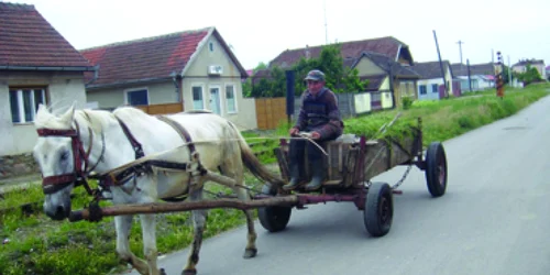 Reşiţa: Criza ruinează primăriile din judeţ