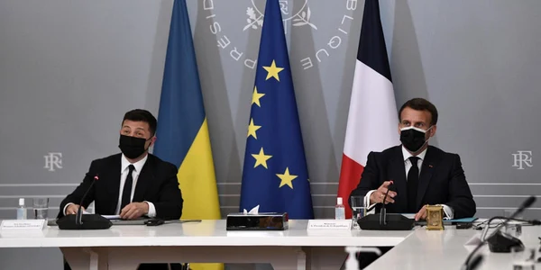 Volodimir Zelenski primit la Palatul Elysee de catre Emmanuel Macron FOTO EPA-EFE