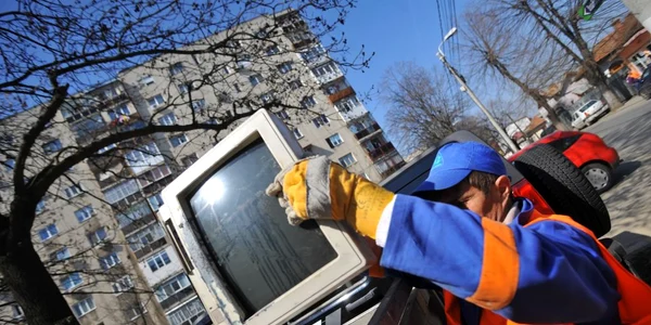 În Sectorul 1 continuă campania de colectare a deşeurilor electrocasnice