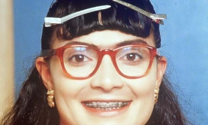Urîțenia și contractul social jpeg
