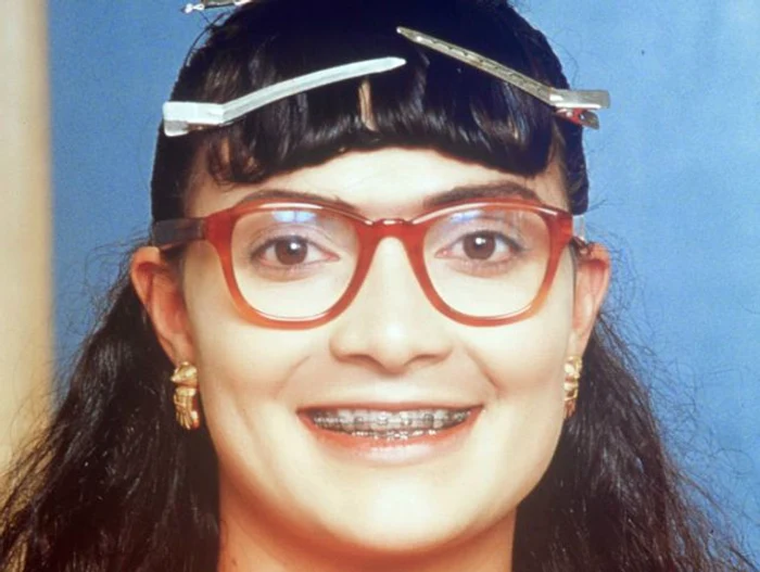 Urîțenia și contractul social jpeg