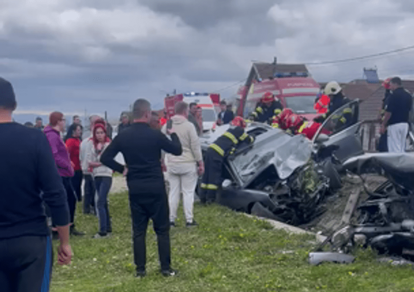 Accident cu șapte victime în ziua de Paște în apropiere de Târgu Jiu VIDEO