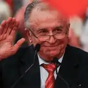 gif iliescu gif