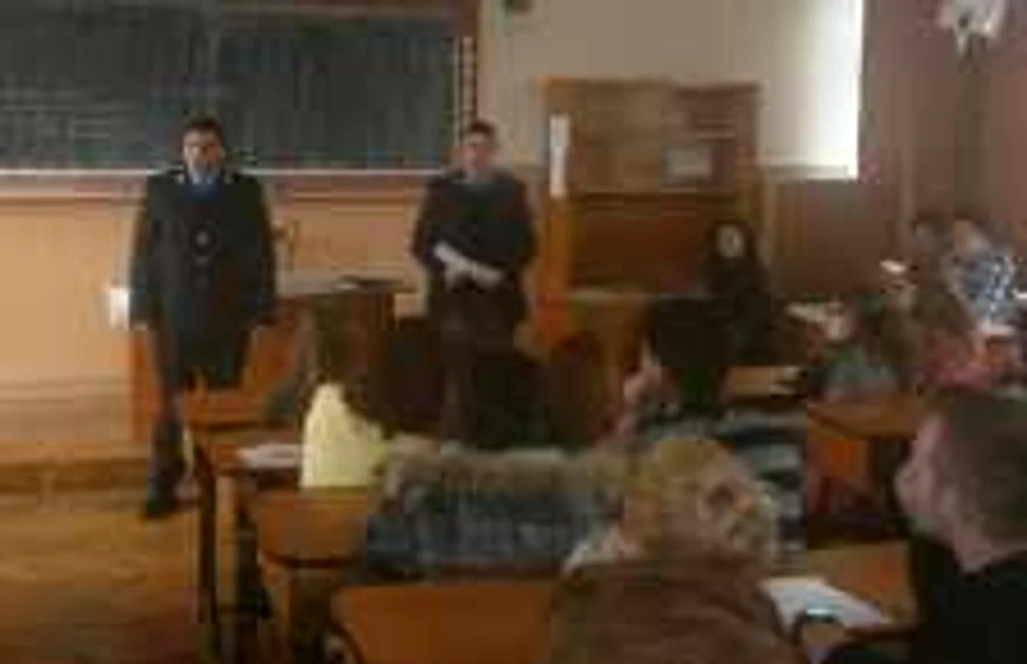 Tinerii pot opta pentru o carieră militară în cadrul MAI sau MApN