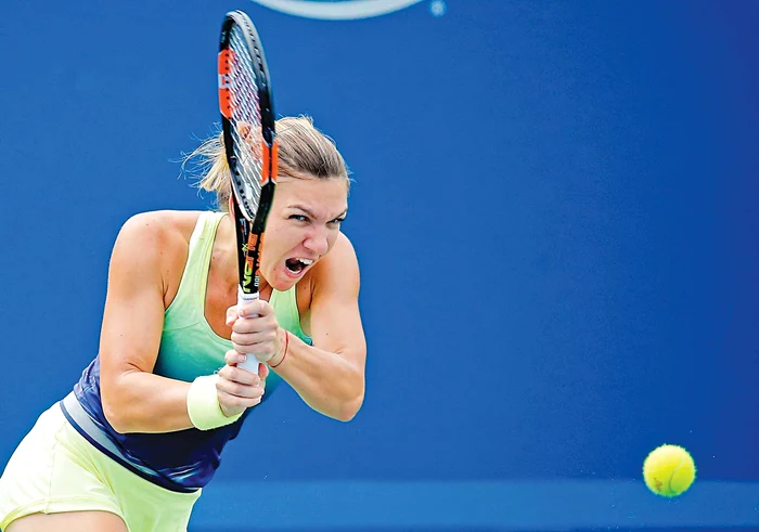 Simona Halep joacă perfect, indiferent de modelul de echipament