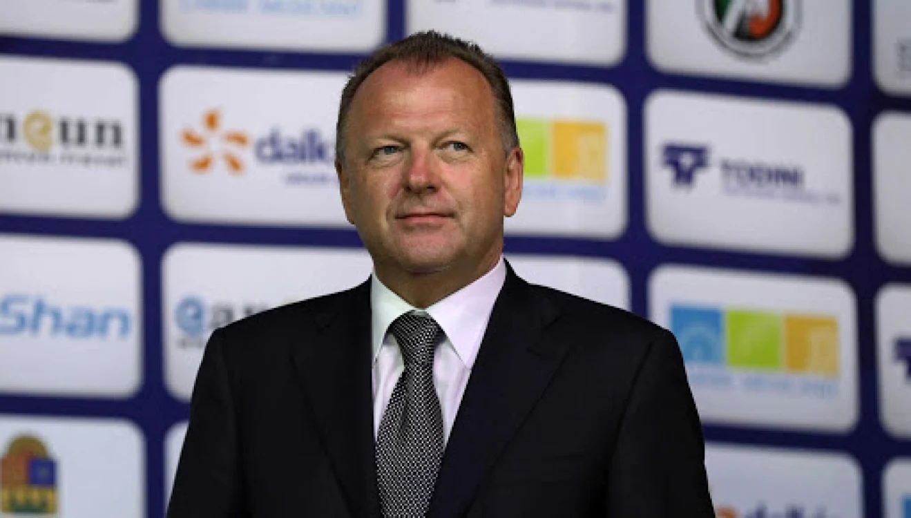 Marius Vizer