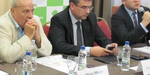 Mircea Mihăieş, Teodor Baconschi şi Mihail Neamţu