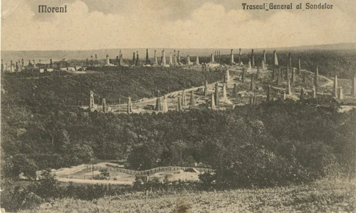 Peisaj petrolifer la Moreni, una dintre cele mai bogate regiuni petrolifere ale României interbelice. De la Moreni, petrolul mergea prin conducte direct la Constanţa şi la Giurgiu (© iMAGO Romaniae)