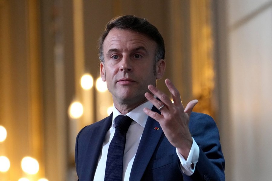 Mesajul lui Macron pentru Trump legat de Ucraina. Președintele francez face apel la realism cu privire la problemele teritoriale