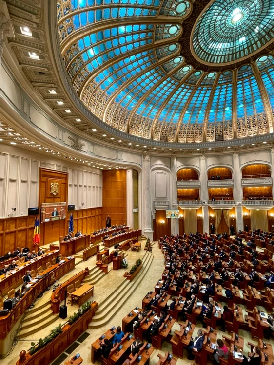 FOTO: Camera Deputaţilor