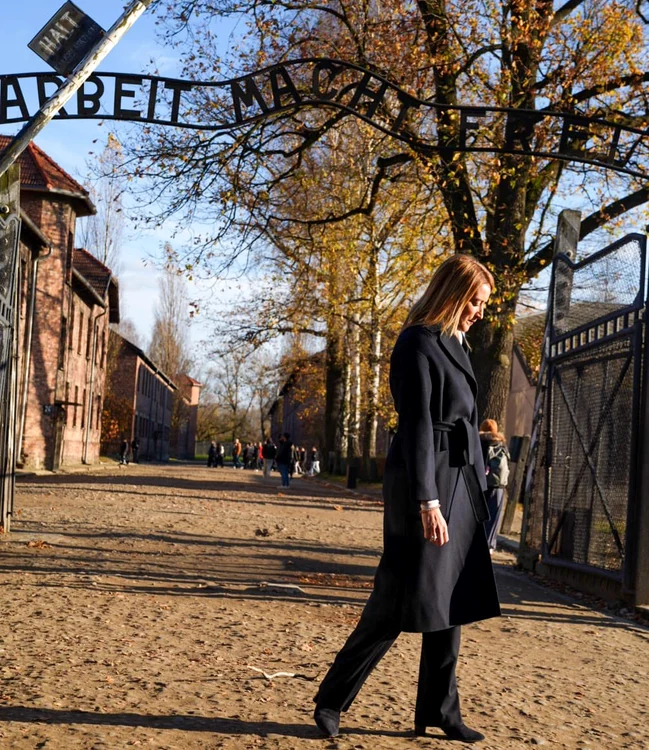 Roberta Metsola, la lagărul Auschwitz-Birkena Foto: Twitter