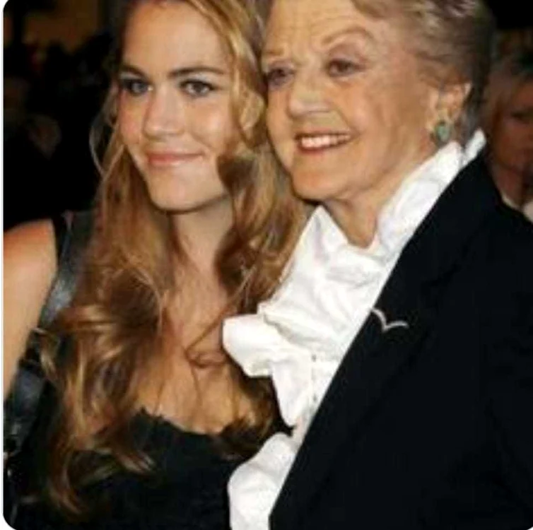 angela lansbury si nepoata jpg jpeg