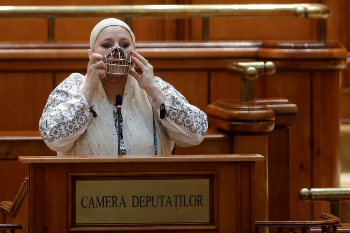 Senatoarea Diana Şoşoacă FOTO Inquam Photos / George Călin