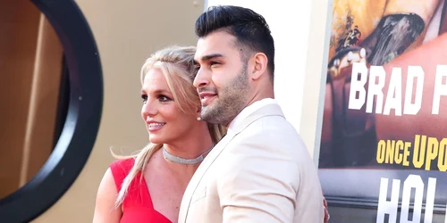 3 britney spears si sam asghari 1 jpg jpeg