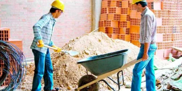 Autorizaţiilor de construire pentru clădiri rezidenţiale, în scădere cu 0,5% în ianuarie 2012 faţă de aceeaşi lună din 2011