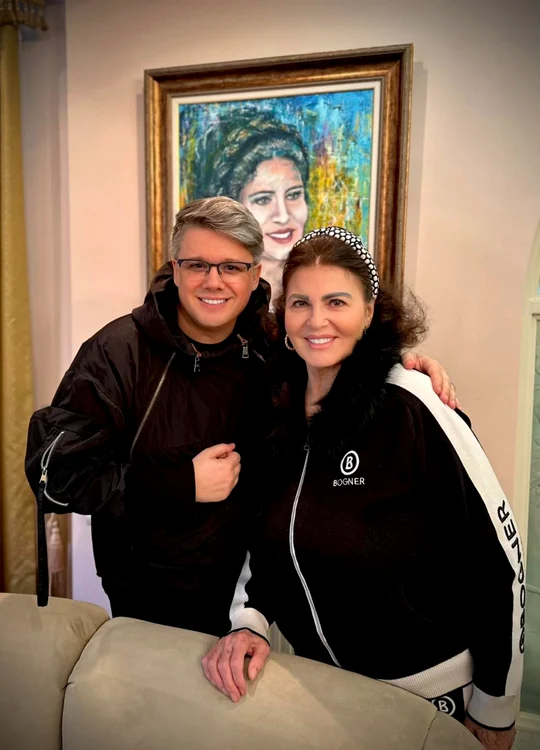Paul Surugiu, Fuego, și Irina Loghin, Facebook (1) jpg