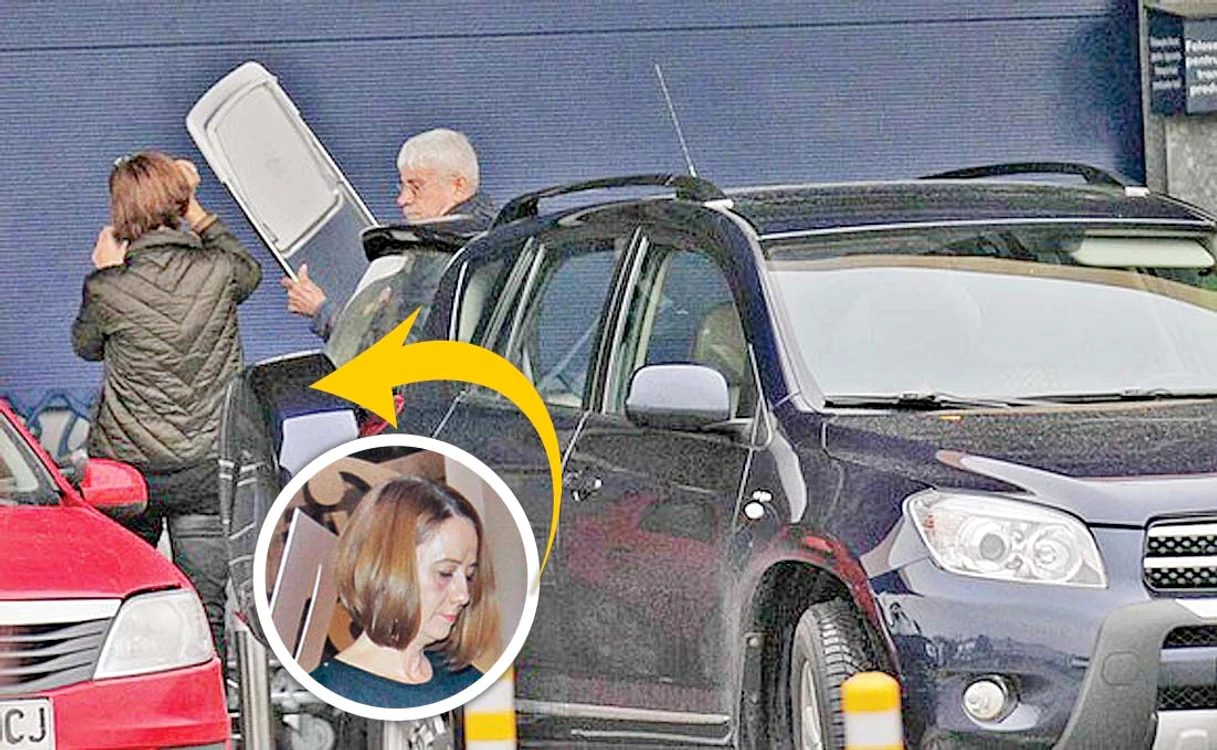 Soţia Luminiţa îi dă indicaţii când bagă un scaun în portbagaj