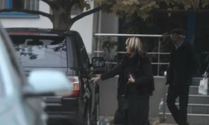 Mihaela este extrem de tristă de când fostul ei soţ pe care l a iubit orbeşte s a stins din viaţă  jpeg