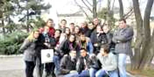 Anul trecut, concurenţii au ajuns chiar şi în Bucureşti pentru a susţine o probă. Foto: LSG
