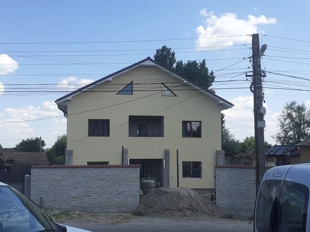Așa arată acum vila rămasă după moartea Denisei Răducu / Sursă: Wowbiz