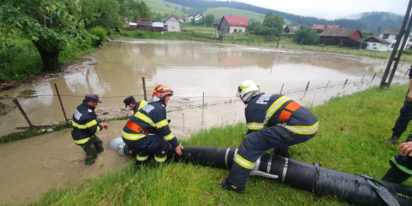 inundatii foto isu suceava 2 jpg