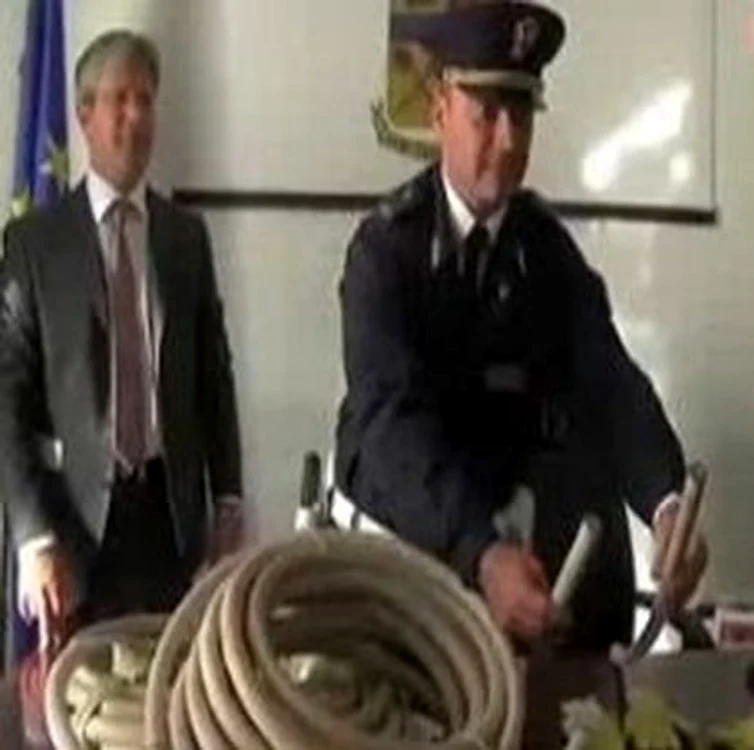 
    Poliţia din Florenţa l-au găsit pe român electrocutat  