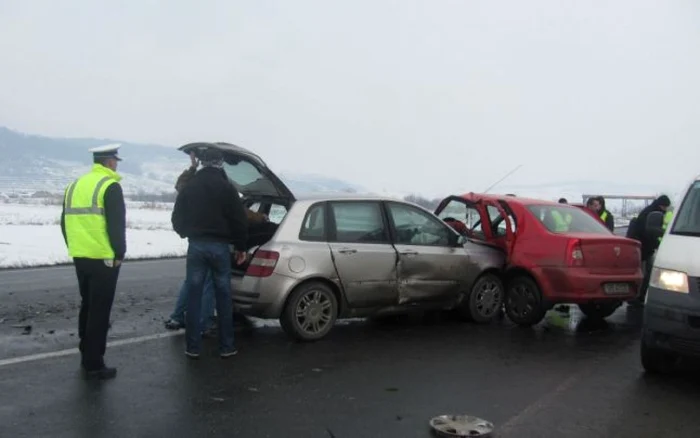 Cele mai multe accidente au loc din cauza vitezei. FOTO Adevărul.