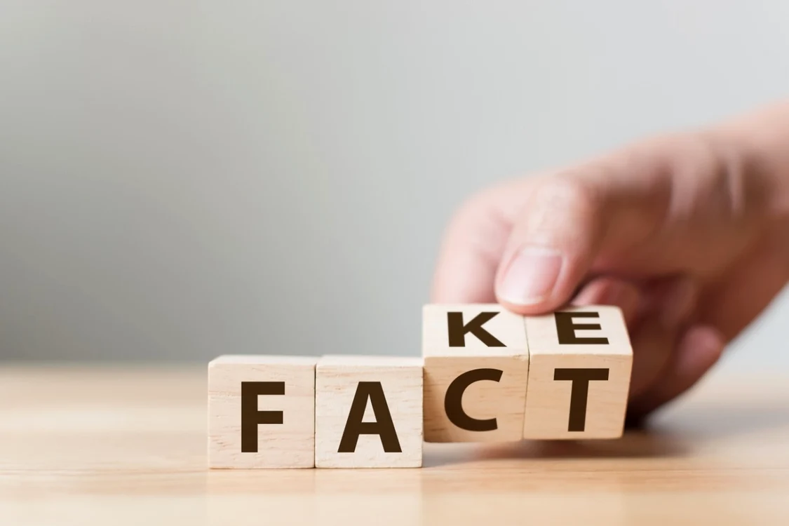 Propaganda fals fake news FOTO Shutterstock
