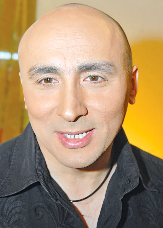 
    Marcel Pavel  
