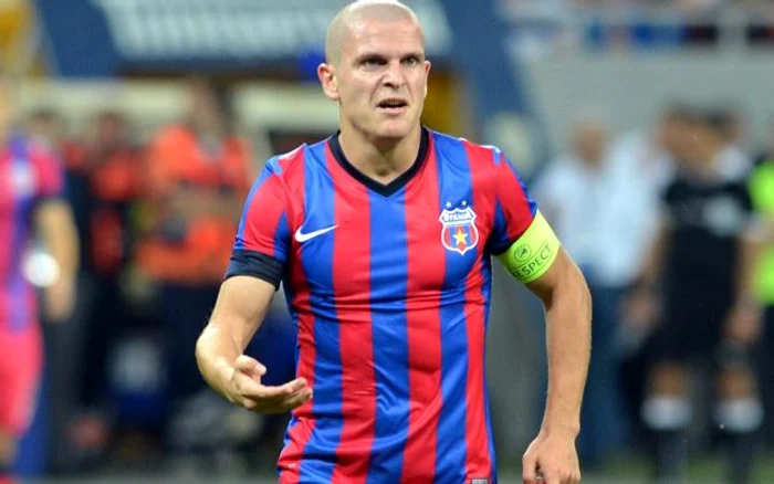 Gâlcă jignit de Bourceanufoto: Click!