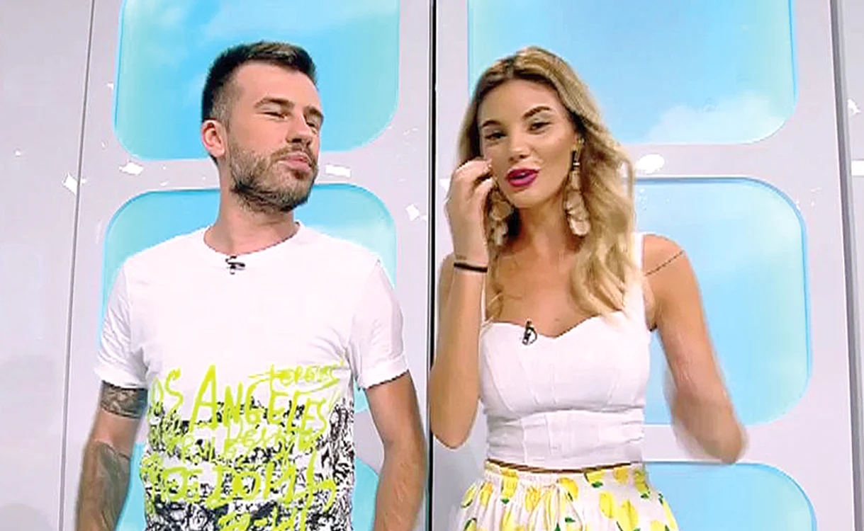 
    Alături de Florin Ristei, la emisiunea de la Antena 1  